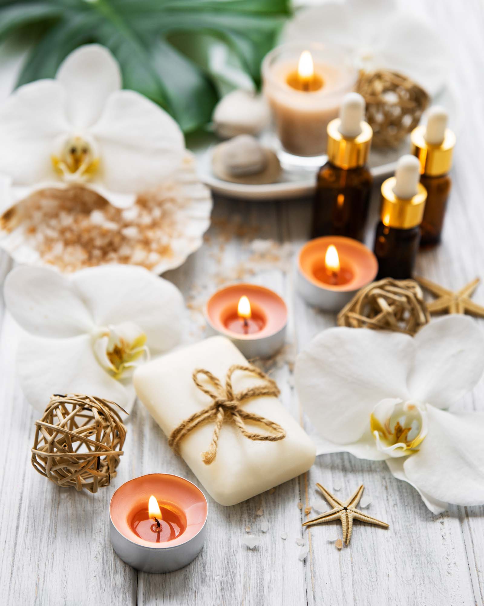 natural-spa-ingredients-N8GBWFQ.jpg